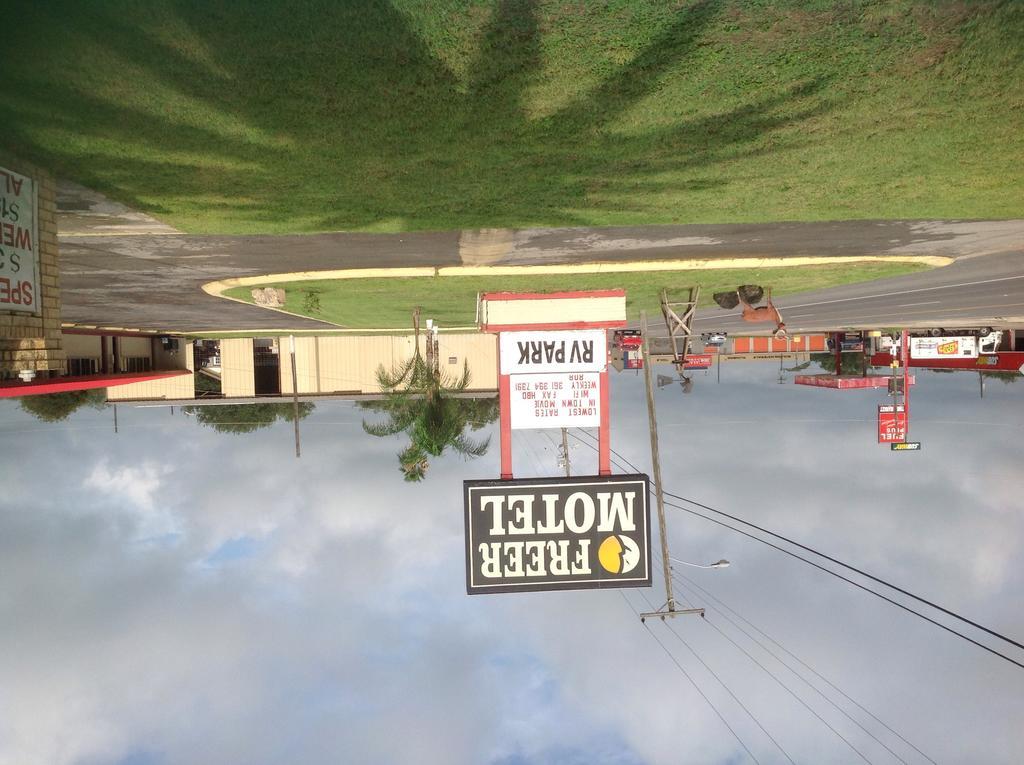 Freer Motel Exterior foto